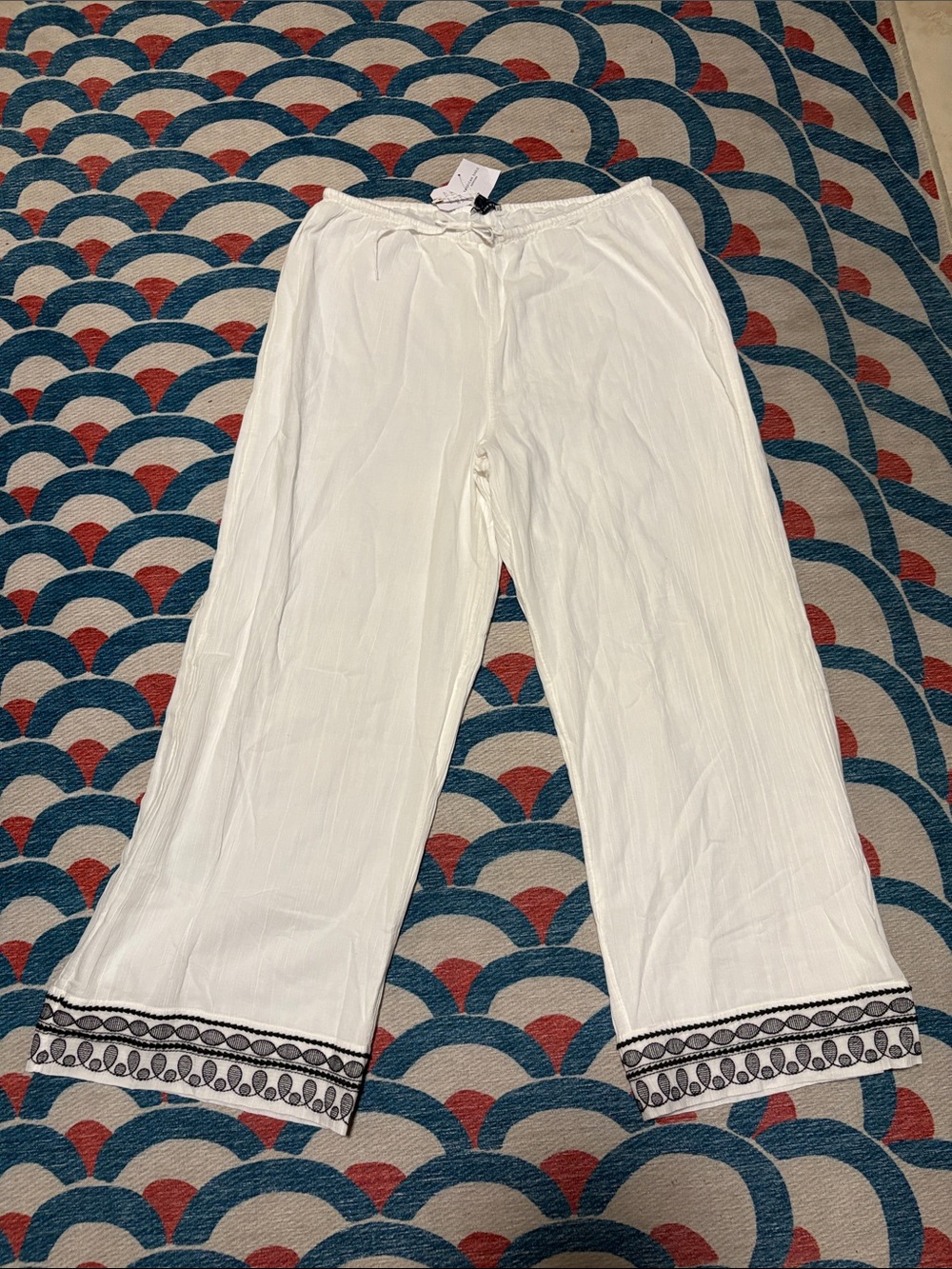 American Eagle Outfitters White Linen Pants with Black Embroidered Cuff